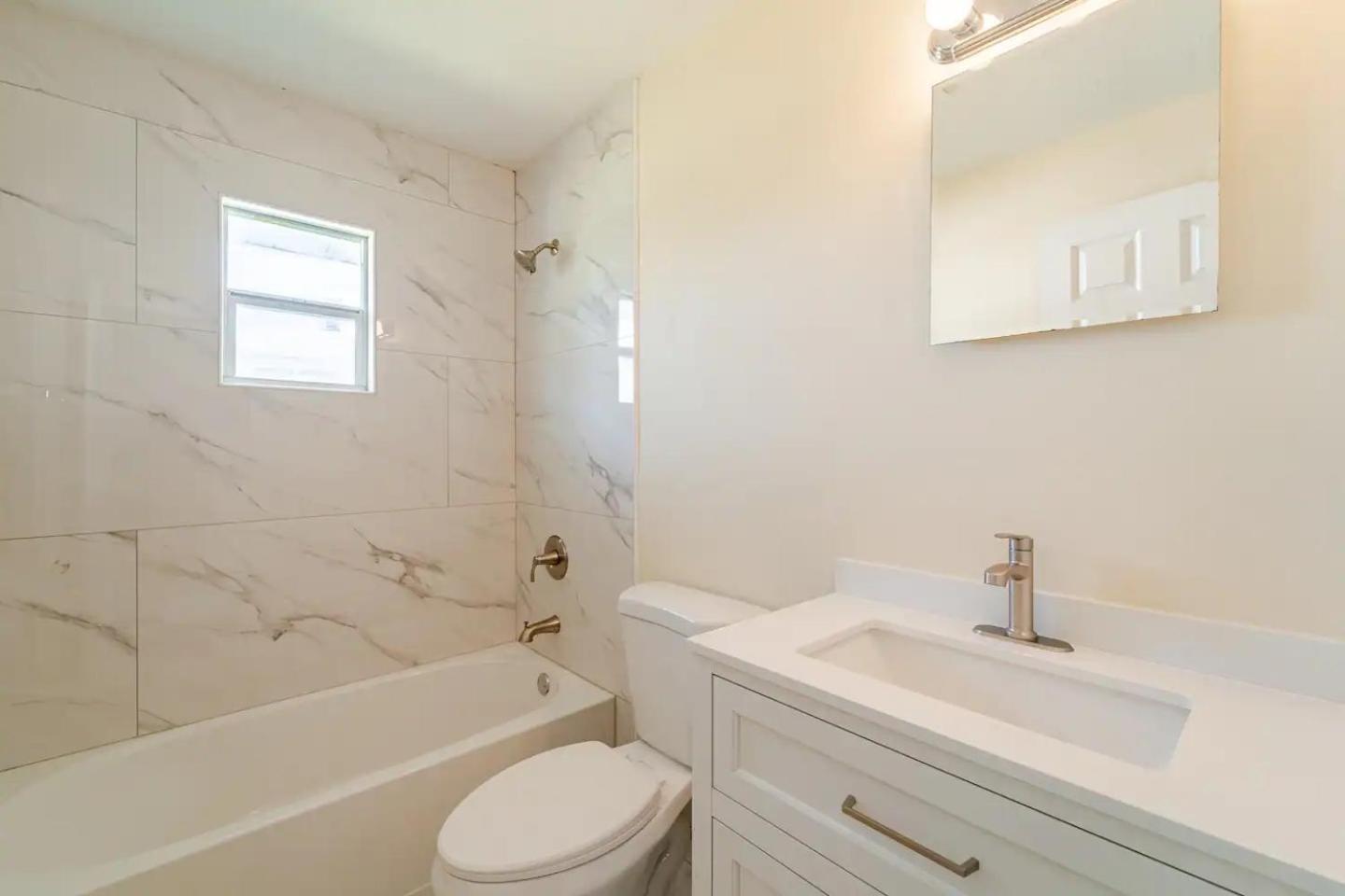 Private In - Close To Sarasota *