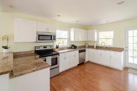 Private In - Close To Sarasota